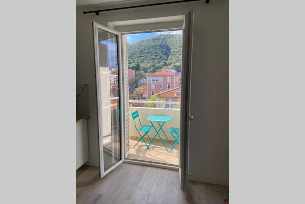 Ajaccio Magnifique T2 Neuf 40M2 Avec Balcon Au Trottel 4 Couchages Wifi Clim Parking Plage A Pieds 100M Luaran gambar