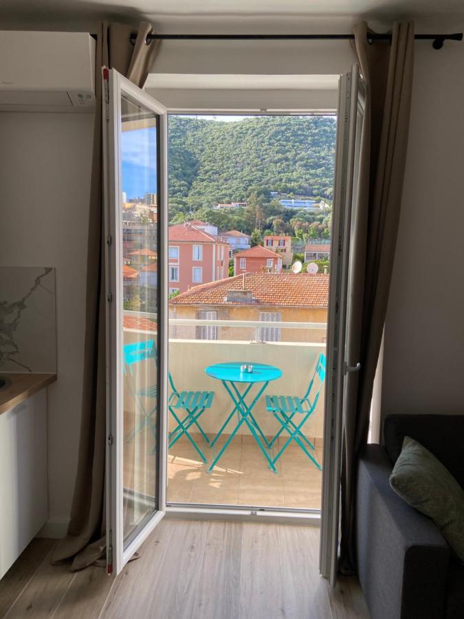 Ajaccio Magnifique T2 Neuf 40M2 Avec Balcon Au Trottel 4 Couchages Wifi Clim Parking Plage A Pieds 100M Luaran gambar